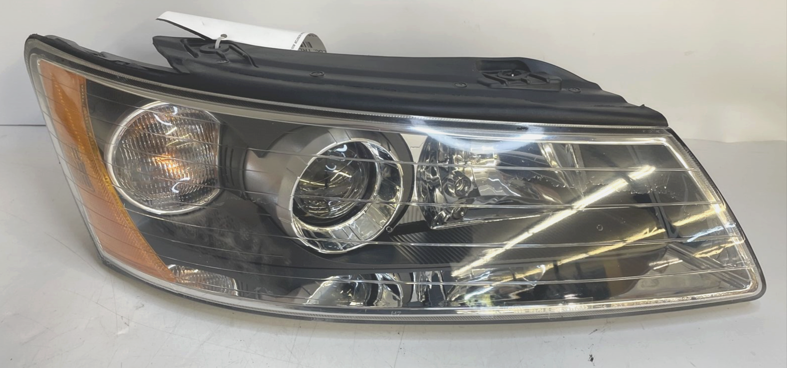 OEM Black Headlight Assembly for 2006-2008 Hyundai SONATA, Sonata - Right (Passenger) (OEM)