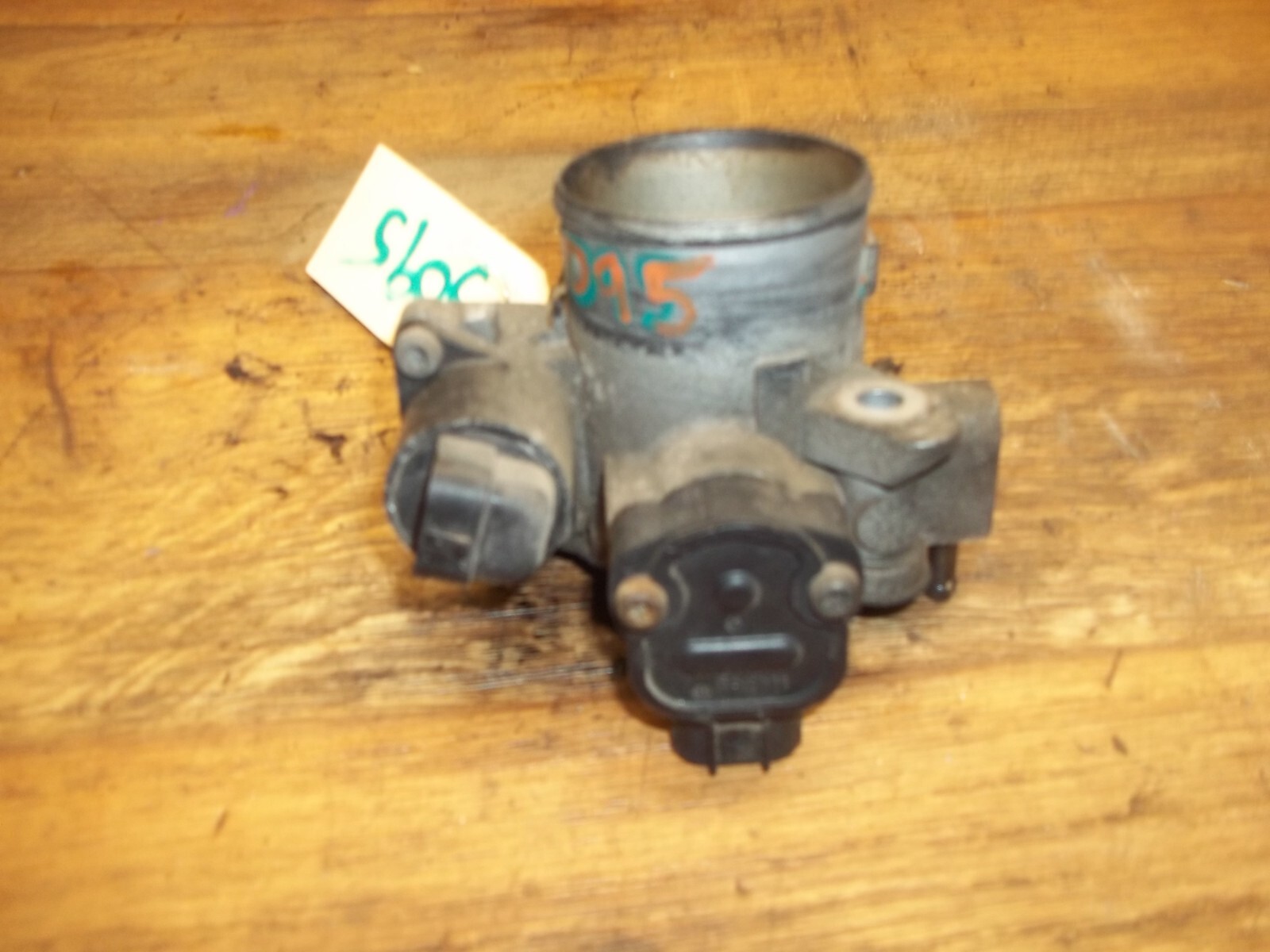 1996, 1997 Dodge Intrepid Fuel Injection Throttle Body Assembly (OEM)