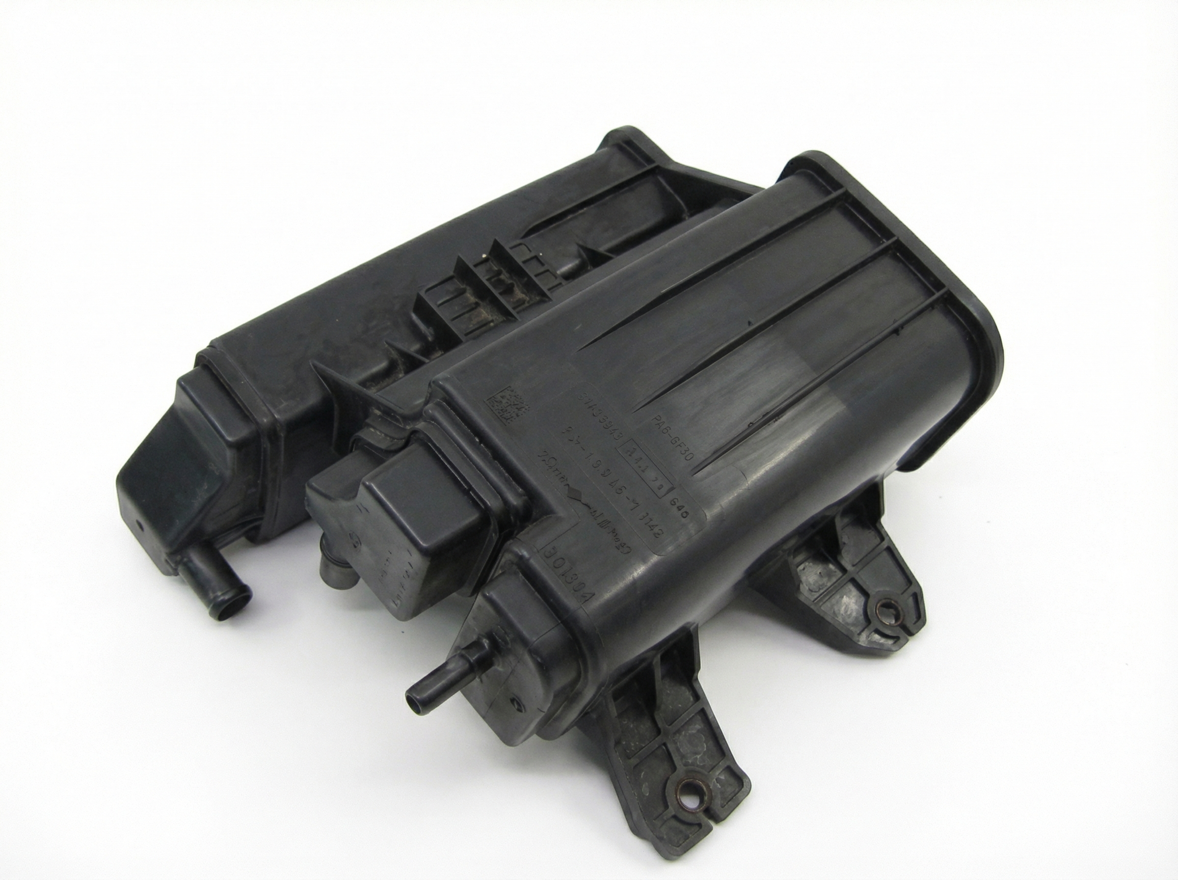 OEM Vapor Canister for 2004-2013 Volvo C70, S40, V50 (OEM)