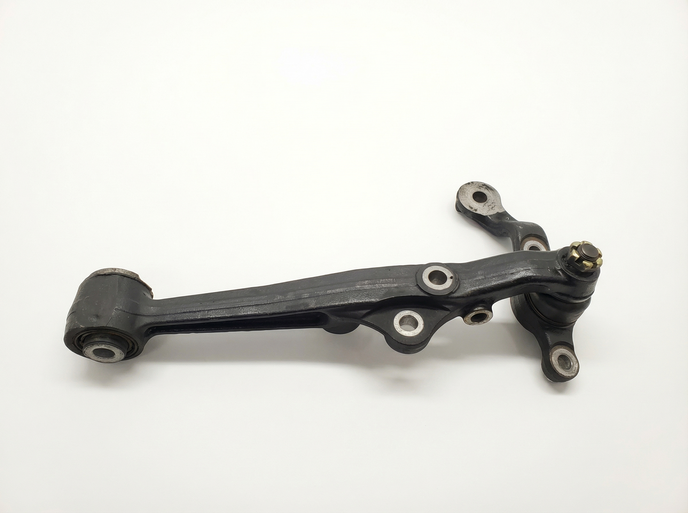 1990, 1991, 1992, 1993, 1994 Lexus LS400 Suspension Control Arm - Lower Front, Right (Passenger) (OEM)