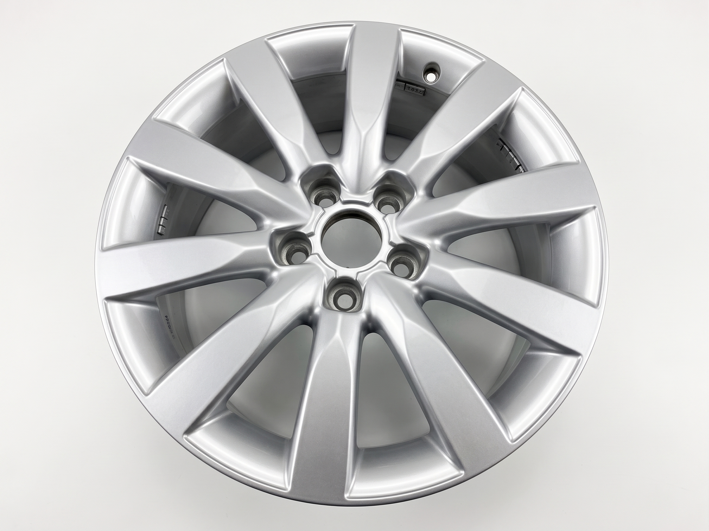 OEM 17x8 10-Spoke Silver Painted Alloy Wheel for 2009, 2010, 2011, 2012, 2013, 2014, 2015, 2016 Audi A4, S4