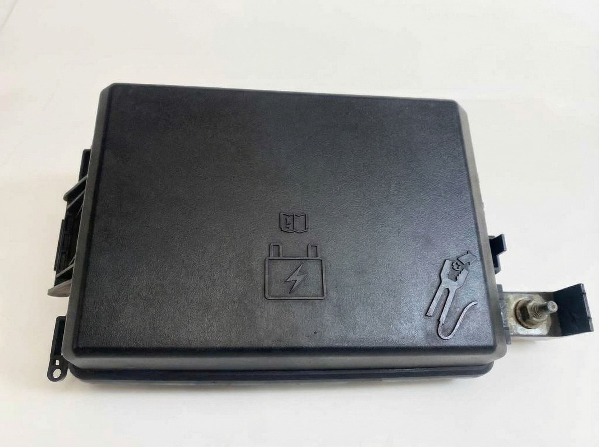 OEM Engine Compartment Fuse Box for 2009-2010 Chrysler & Dodge • CHALLENGER, Challenger