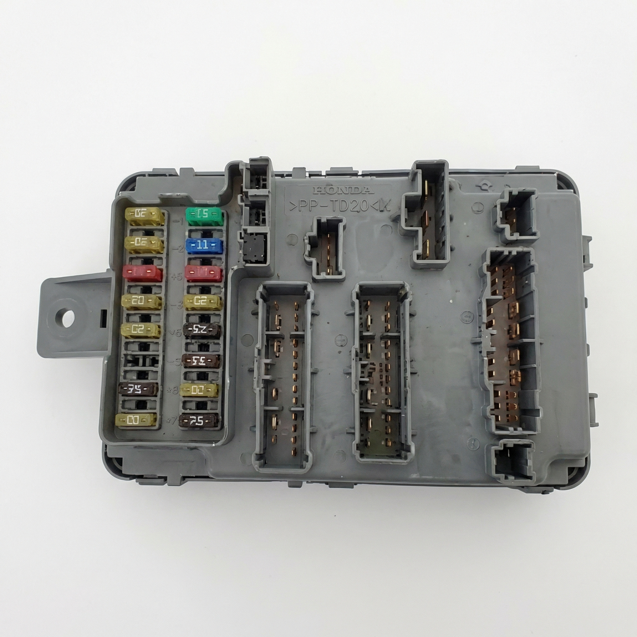 2013, 2014, 2015, 2016, 2017, 2018, 2019 Ford Taurus Fuse Box (OEM)