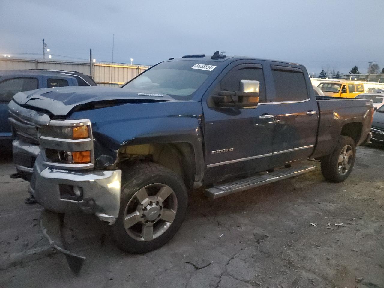 2015-2019 Chevrolet Silverado 3500 HD Chrome Door/Side View Mirror - Left (Driver) (Used OEM)