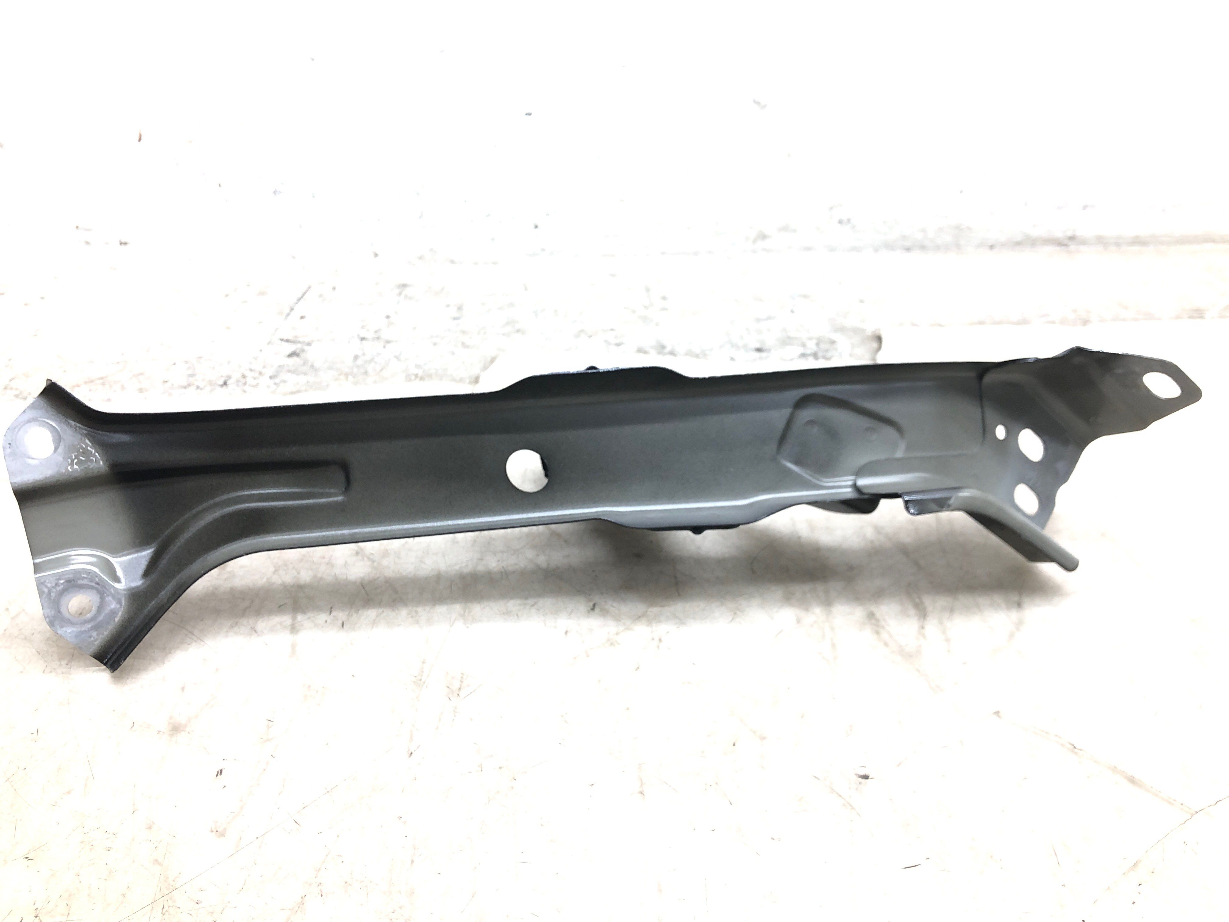2017-2020 Bentley Bentayga Front Intercooler Support Mounting Bracket (Used OEM)