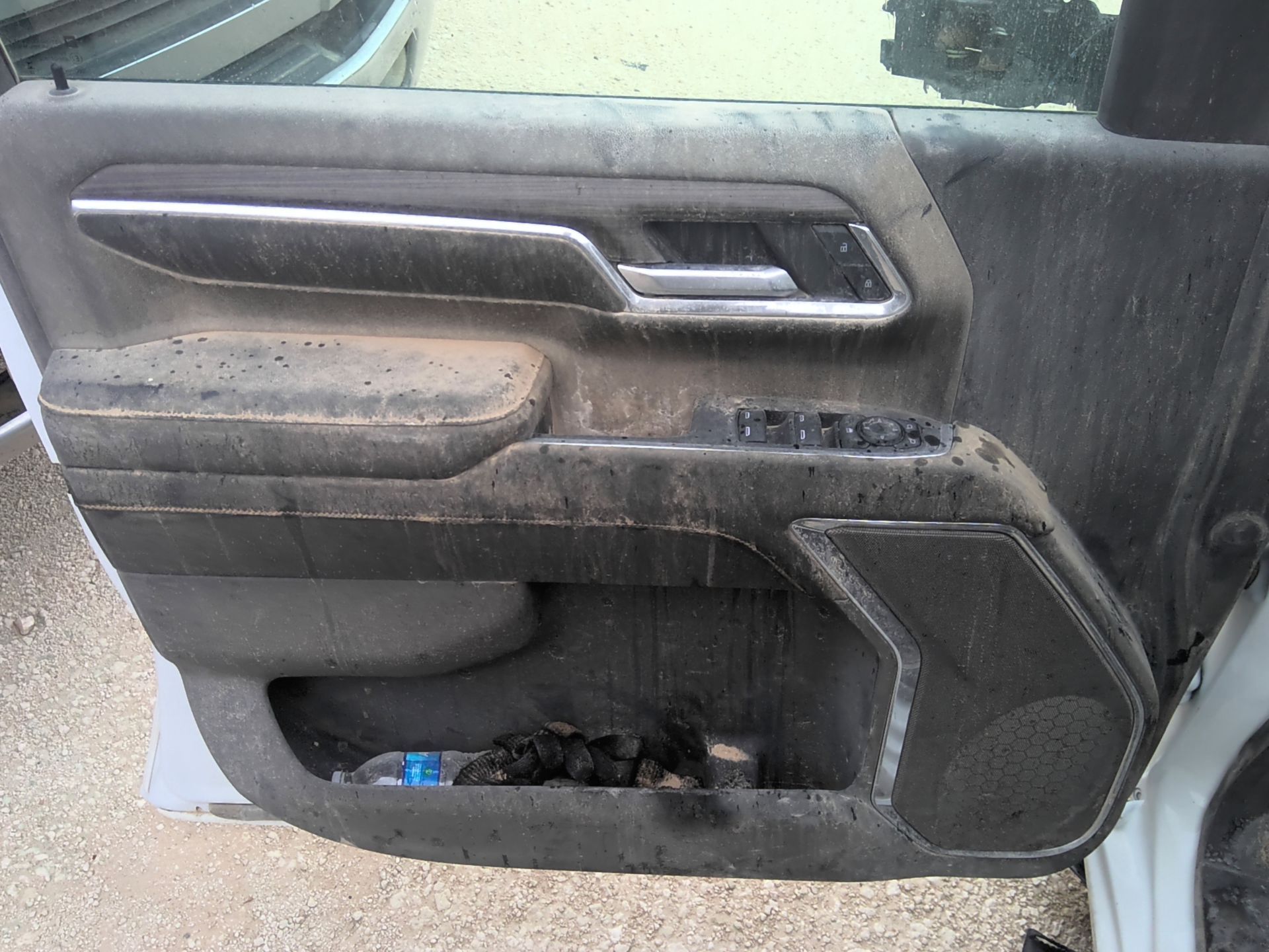 2020-2025 GMC Sierra 2500 HD Tempered Door Glass - Front, Right (Passenger) (Used OEM)