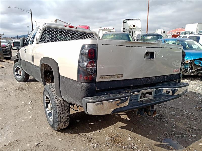 2003-2007 GMC Sierra 1500 Silver Overhead Console Panel (Used OEM)