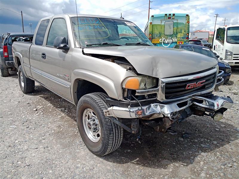2003-2007 GMC Sierra 2500 HD Gray Door Interior Trim Panel - Front, Right (Passenger) (Used OEM)