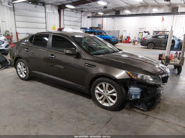 2012-2014 Hyundai Azera A/C Condenser (Used OEM)