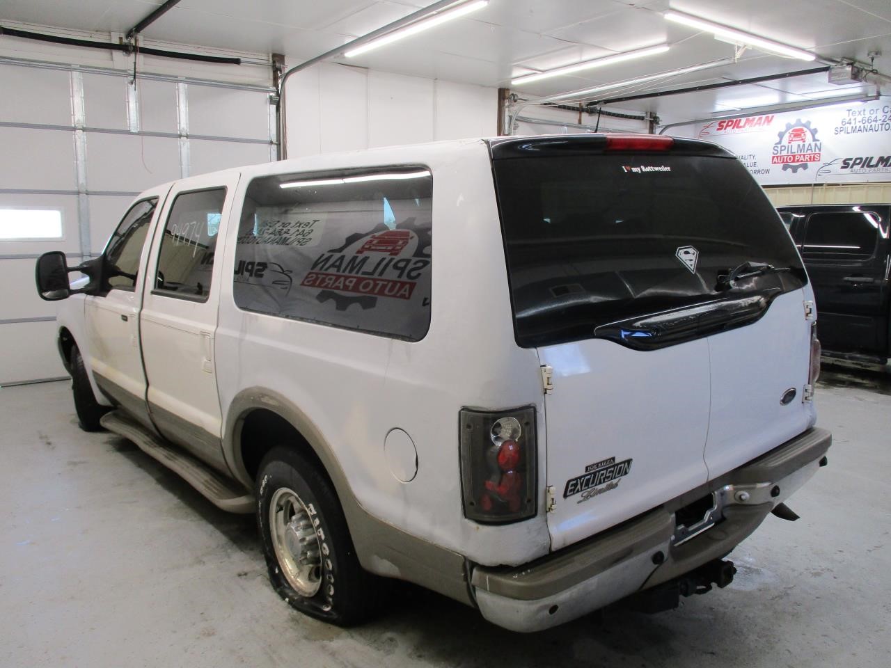 2000-2001 Ford F-250 Super Duty Fuse Box (Used OEM)