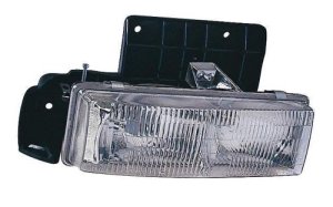 1995 - 2005 Chevrolet Astro Front Headlight Assembly Replacement Housing / Lens / Cover - Right (Passenger) Side