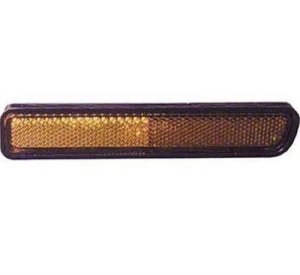 Front Left (Driver) Side Marker Light Assembly for 1988 - 1990 Pontiac Grand Prix 2 Door Coupe, Replacement Lens Cover, OEM reflector: 5974667, Replacement