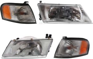 Headlight Assembly Kit for Nissan 200SX (1995-1997) / Sentra (1995-1998), Right (Passenger) and Left (Driver), Halogen, 4-Piece with Corner Lights, Replacement