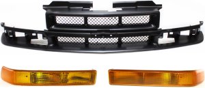 3-Piece Grille Kit with Turn Signal Lights for Chevrolet Blazer 1998-2005 / S10 1998-2004, Replacement
