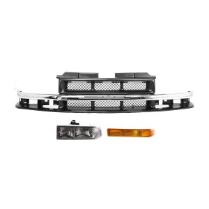 3-Piece Grille Kit for 1998-2004 Chevrolet Blazer/S10, with Headlight and Turn Signal Light, Replacement