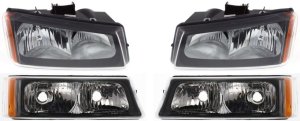 Headlight Kit for Chevrolet Silverado 2003-2007, Right (Passenger) and Left (Driver), Includes Bulbs, 4-Piece with Turn Signal Lights, Replacement