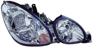 Right (Passenger) Headlight Assembly for 1998 - 2000 Lexus GS400, Front Replacement Housing, Lens, Cover, without High-Intensity Discharge Lights; Composite;  811103A020