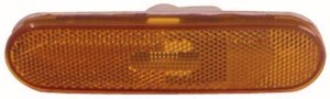 Front Right (Passenger) Side Marker Light Assembly for 1995 - 1997 Mazda Protege, Replacement Lens Cover,  BC1M515E0A