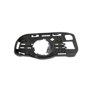 2008 - 2011 Mercedes Benz C350 Front Bumper Insert (Right / Passenger Side)