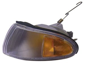 Right (Passenger) Parking Light Assembly for 1993-1996 Mitsubishi Mirage, 4 Door Sedan, Park/Signal Combo,  MB821046, Replacement