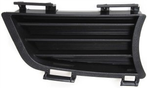 2005 - 2008 Pontiac Vibe Lower Fog Light Cover Right (Passenger)