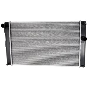 Radiator for Toyota Prius V, 1.8L Engine, Fits Models from 2012-2016, Replacement