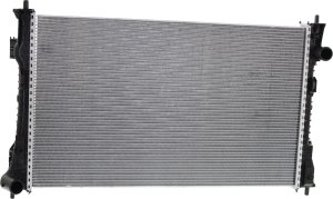 2013 - 2019 Ford Taurus Radiator
