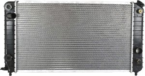 Radiator for Chevrolet S10 Pickup 1994-1995, 4.3L Engine with Engine Oil Cooler and Auto Transmission, Replacement