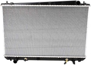 Radiator for 1998-2003 Toyota Sienna, Replacement