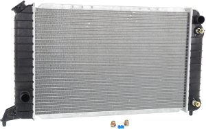 Radiator for Chevrolet S10 Pickup (1994-2003), 4-Cylinder with Heavy-Duty Cooling, Replacement