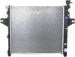 Radiator for Jeep Grand Cherokee 1999-2000, 8 Cylinder, 4.7 Liter, Replacement