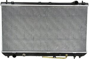 Radiator for Toyota Solara, V6, 6-Cylinder, Suitable for 1999-2001 Models, Replacement