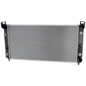 2003 - 2007 Chevrolet (Chevy) Suburban 2500 Radiator