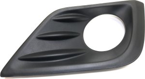 2016 - 2018 Nissan Altima Fog Light Trim - Right (Passenger)