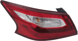 2016 - 2017 Nissan Altima Tail Light Rear Lamp - Left (Driver)