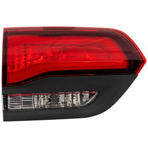 2018 - 2022 Jeep Grand Cherokee Tail Light - Left (Driver)