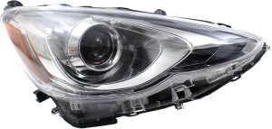 2015 - 2017 Toyota Prius C Headlight Assembly - Right (Passenger)