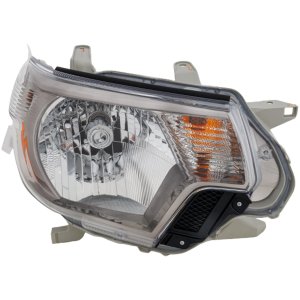 2014 - 2015 Toyota Tacoma Headlight Assembly - Right (Passenger)