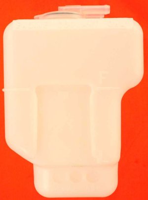 Coolant Reservoir for Suzuki Grand Vitara 1999-2005 / XL-7 2002-2006, Replacement