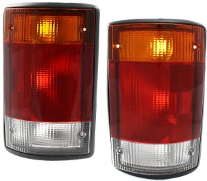 Tail Light Pair/Set for Ford Econoline Van 1992-1994, Right (Passenger) and Left (Driver), Lens and Housing Replacement