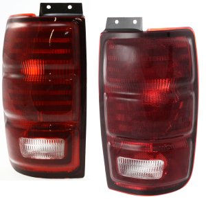 Tail Light Pair/Set for 1997-2002 Ford Expedition, Right (Passenger) and Left (Driver) Side, Lens and Housing Replacement