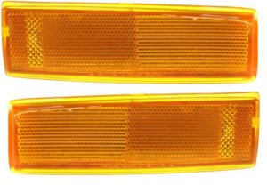 Corner Light Pair/Set for Chevrolet S10 Pickup 1982-1993, Right (Passenger) and Left (Driver), Lens and Housing, Next to Headlight, Replacement