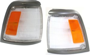 Pair/Set - Corner Light Assembly for Toyota Pickup 1992-1995, Right (Passenger) and Left (Driver) Side, Replacement Set