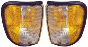 Corner Light Pair/Set for Ford Econoline Van 1992-2003, Right (Passenger) and Left (Driver), Lens and Housing, Park/Side Marker Light, Up to 12-2-2002 Replacement