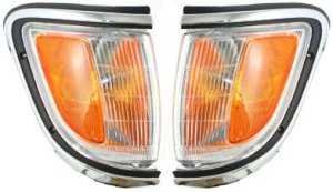 Corner Light Assembly for 1995-1996 Toyota Tacoma, Right (Passenger) & Left (Driver), Pair/Set of 2, Replacement