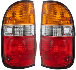 Tail Light Assembly Pair/Set for 2001-2004 Toyota Tacoma, Right (Passenger) and Left (Driver) Replacement