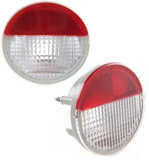 Tail Light Pair/Set for 2002-2005 GMC Jimmy, Includes Right (Passenger) and Left (Driver) Lens and Housing, Replacement