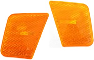 Front Side Marker Light Lens and Housing for 2005-2007 Jeep Liberty, Right (Passenger) and Left (Driver) Replacement Set
