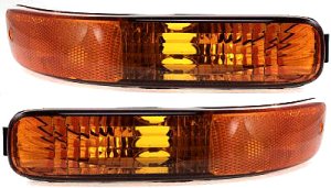 Park/Signal/Side Marker Light Pair/Set for 2002-2004 Jeep Liberty, Right (Passenger) and Left (Driver), Lens and Housing Replacement