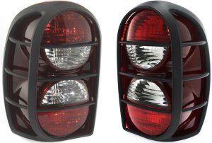 Tail Light Pair/Set for 2005-2006 Jeep Liberty Renegade Model, Right (Passenger) and Left (Driver), Lens and Housing with Air Dam, Replacement